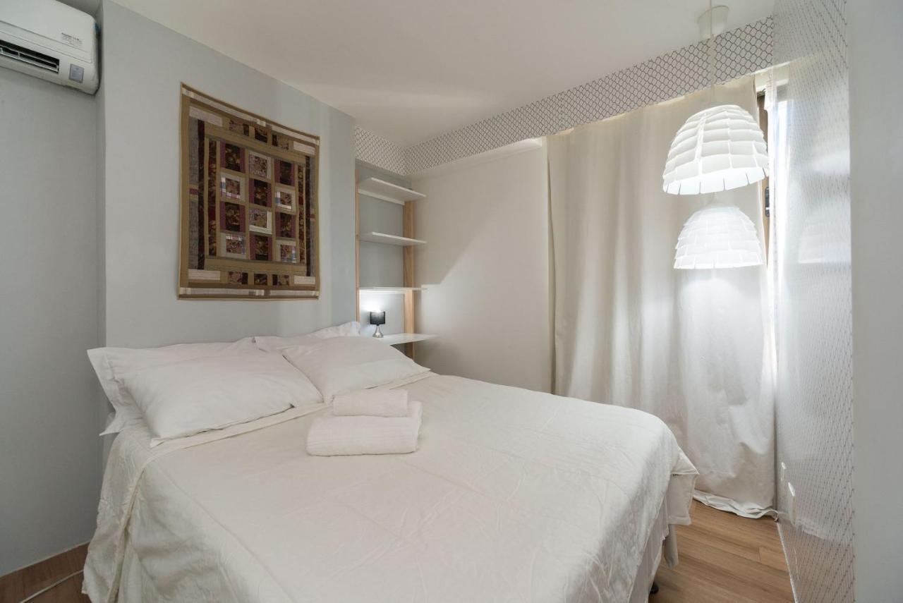 Apartamento Excelente Flat Em Setubal Boa Viagem Ate 3 Pessoas Cercado Por Restaurantes E Supermercados Pm802 *