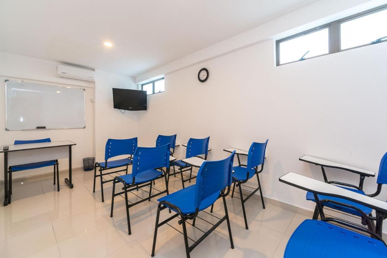 Excelente Flat Em Setubal Boa Viagem Ate 3 Pessoas Cercado Por Restaurantes E Supermercados Pm802 Apartamento *